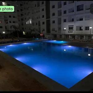 Sofia Suites Pool&balcony Appartement